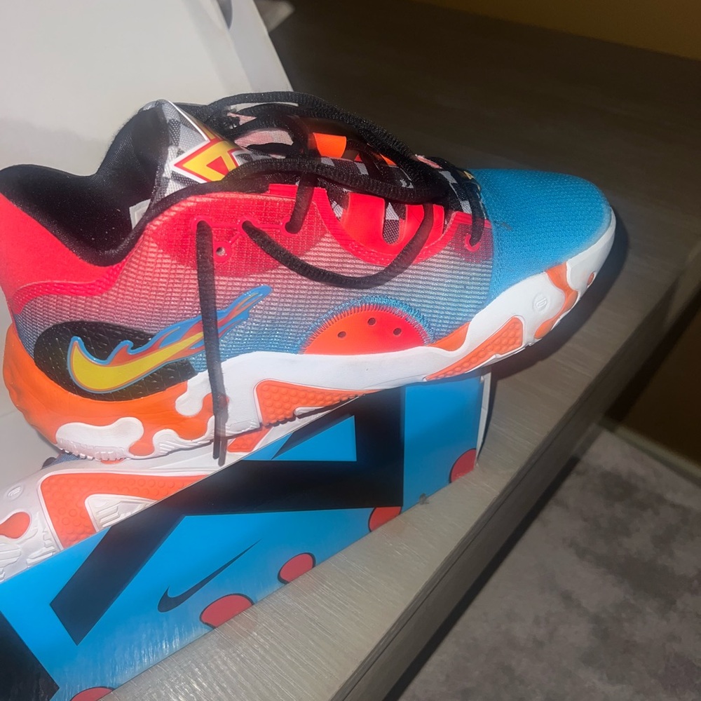 Mens Basketball Sneakers